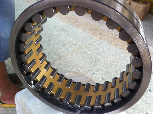 FC3246168 four row cylindrical roller bearing for interference fit on the roll neck