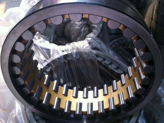 FC3246168 four row cylindrical roller bearing for interference fit on the roll neck