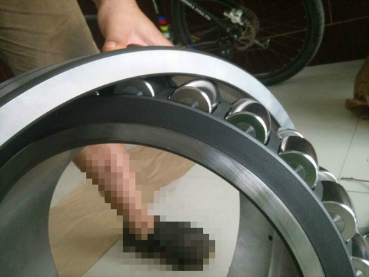 Spherical roller bearing,cylindrical and tapered bore,23064CC/W33